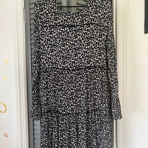 Elegant Black and White Floral Dress